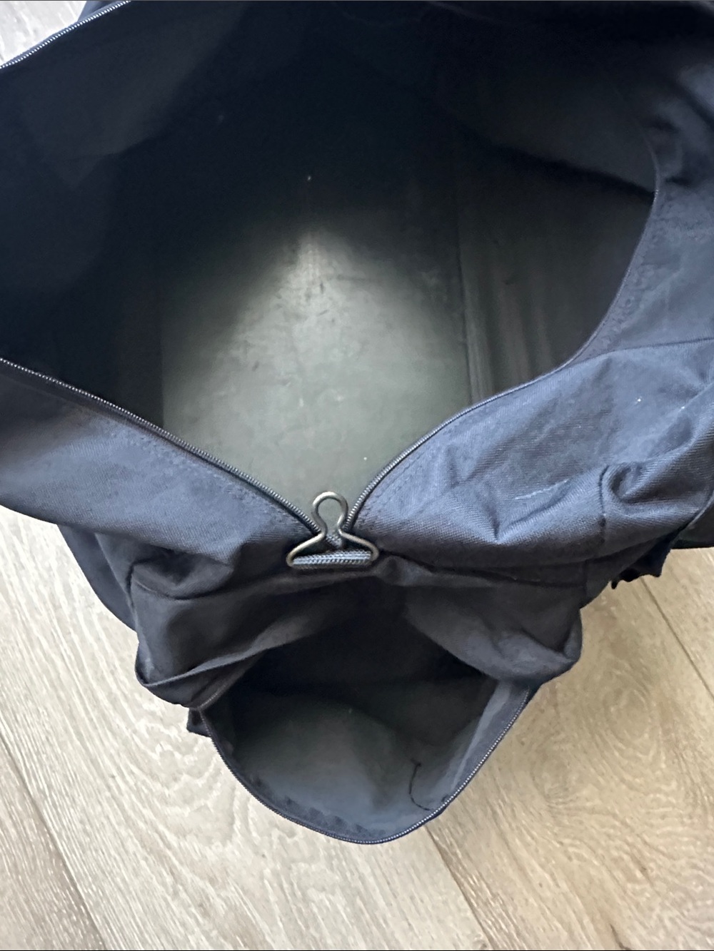 Black Duffel Bag /carry-on bag - Picture 6 of 11